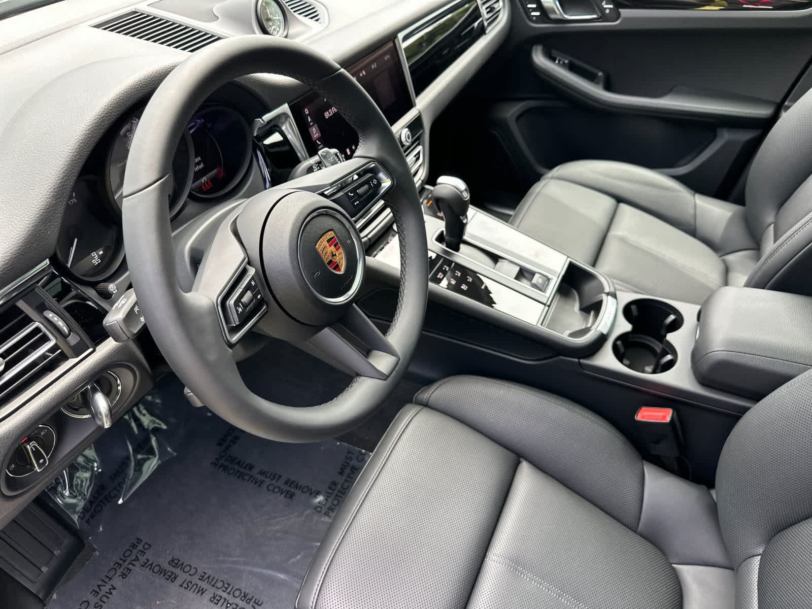 New 2026 Porsche Macan S AWD/4WD image 4