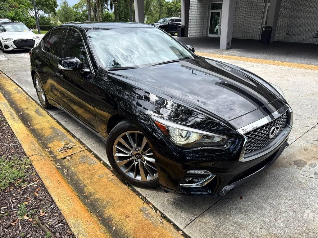 Used 2023 INFINITI Q50 Luxe w/ Cargo Package RWD image 3