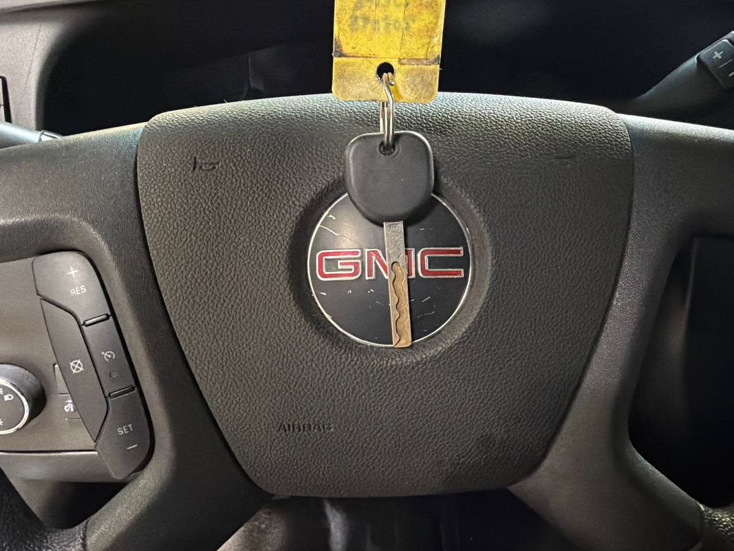 Used 2020 GMC Savana 2500 w/ Driver Convenience Package RWD image 43