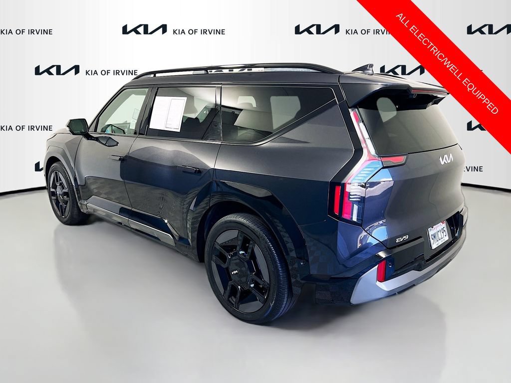 Certified 2024 Kia EV9 GT-Line AWD/4WD image 6