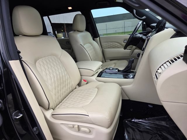 Used 2024 INFINITI QX80 Sensory AWD/4WD image 16