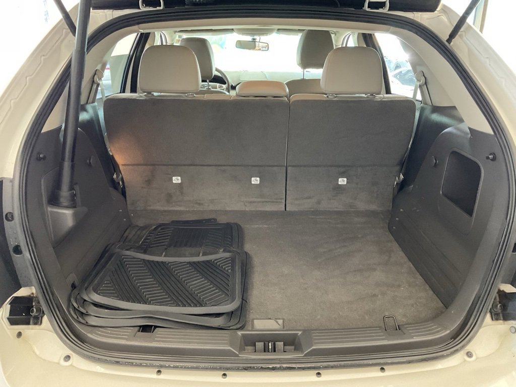 Used 2014 Ford Edge SEL w/ Equipment Group 205A image 21