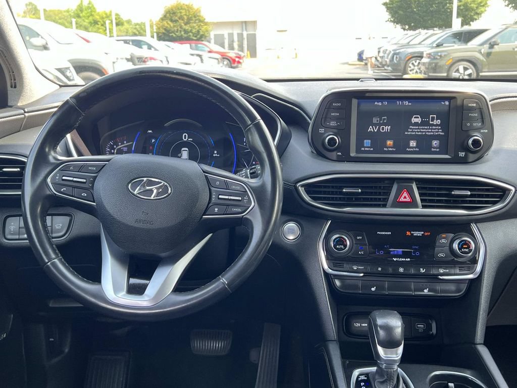 Used 2020 Hyundai Santa Fe SEL w/ Convenience + Premium Package FWD image 16