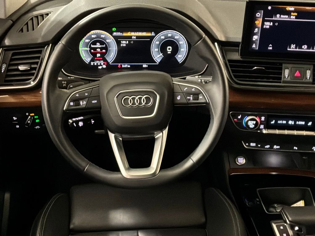 Used 2023 Audi Q5 e Premium w/ Convenience Package image 12