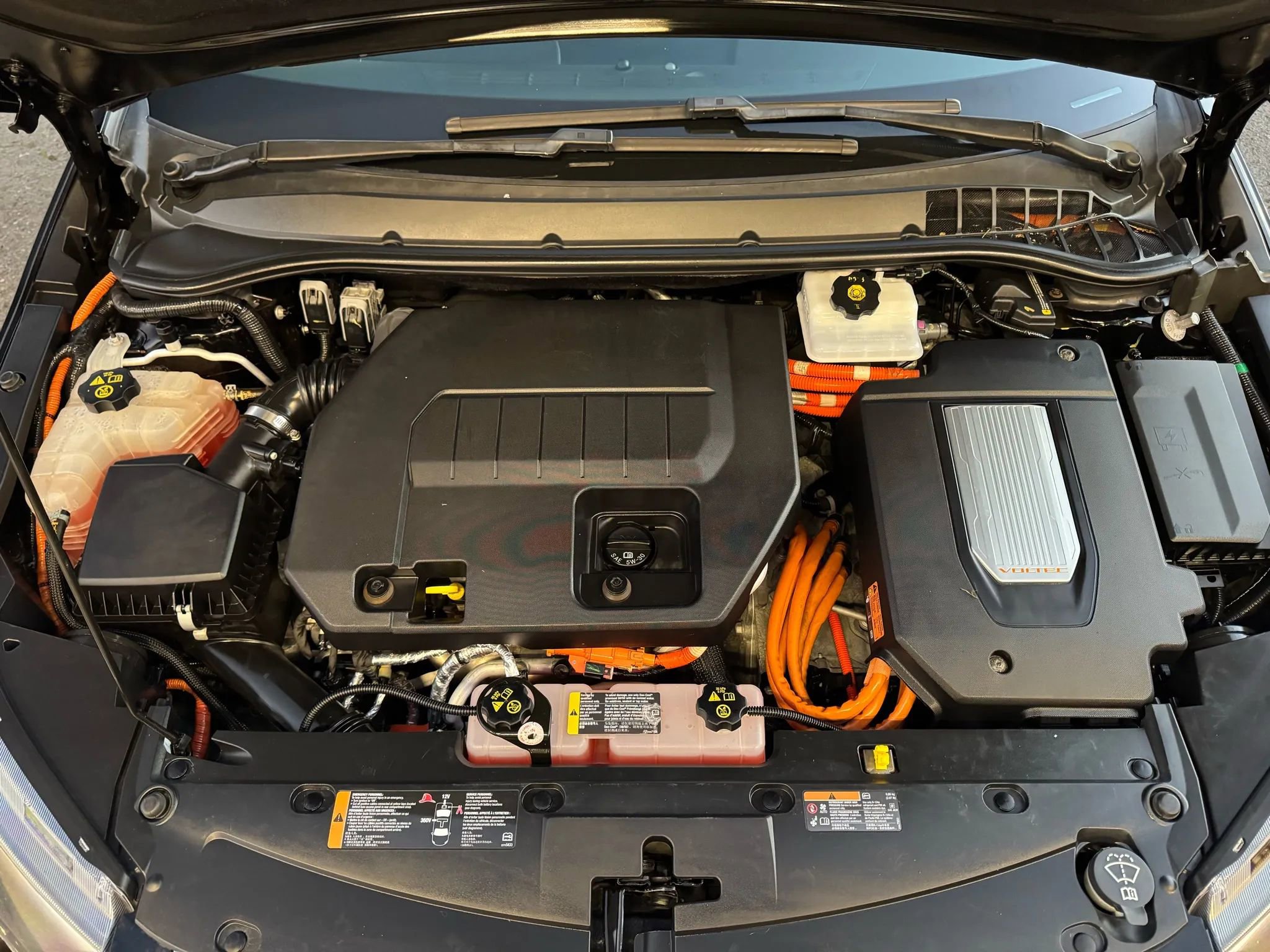 Used 2012 Chevrolet Volt Premium w/ Premium Trim Package image 13