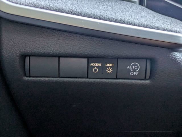 Used 2026 Nissan Kicks SV w/ SV Premium Package FWD image 24