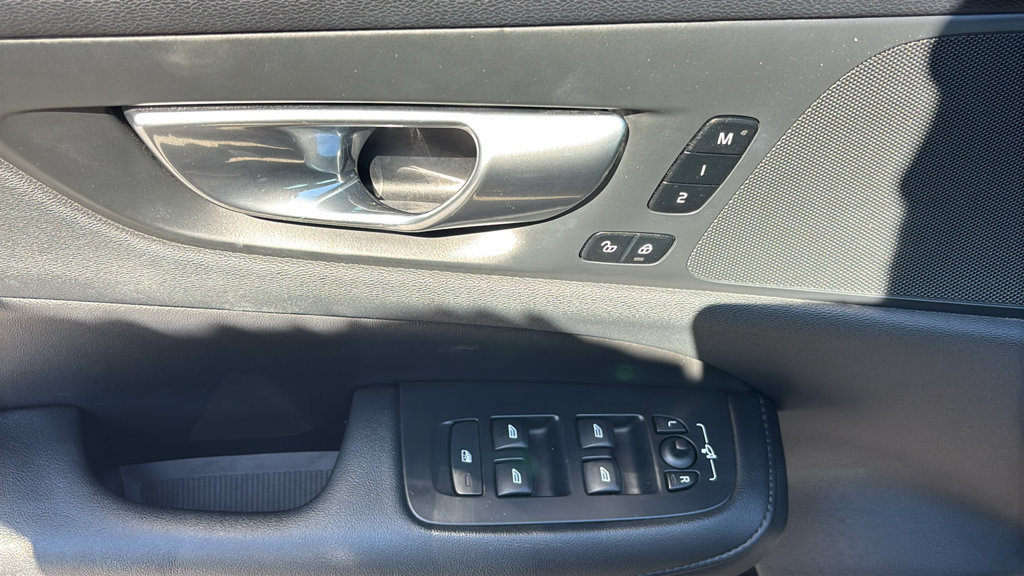 Certified 2024 Volvo S60 B5 Core w/ Climate Package AWD/4WD image 13