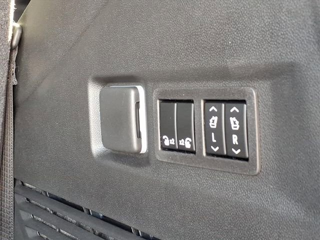 New 2026 Chevrolet Tahoe RST w/ Comfort Package AWD/4WD image 9