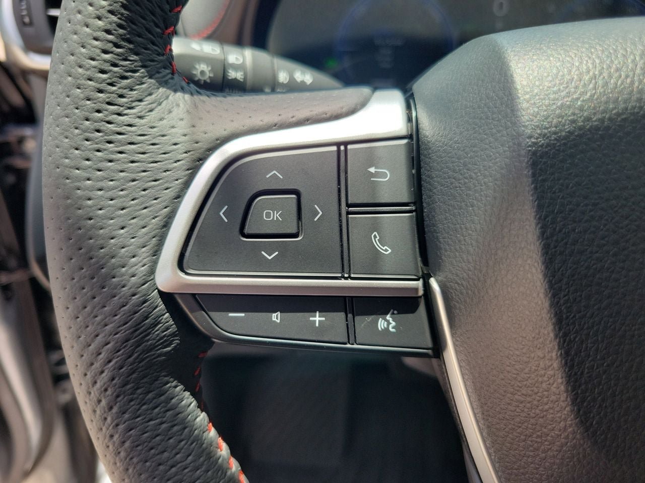 New 2026 Toyota Sienna XSE FWD image 22