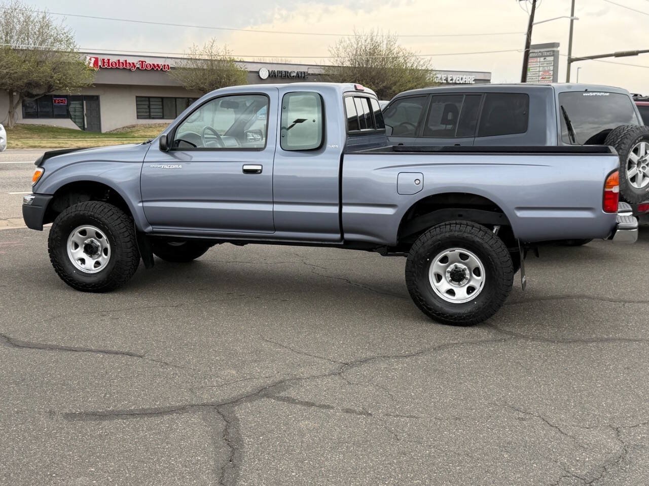 Used 1998 Toyota Tacoma 4x4 Xtracab image 11