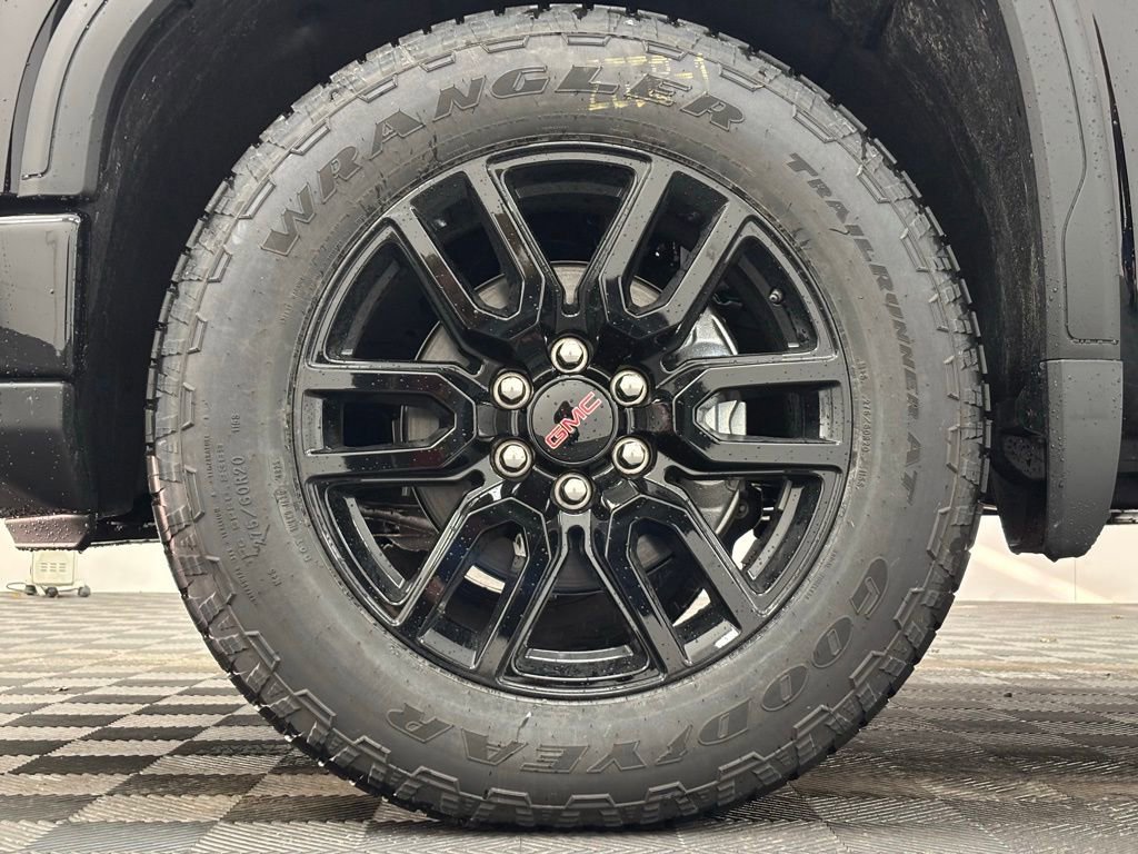 New 2026 GMC Sierra 1500 Elevation image 13
