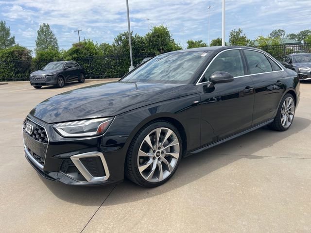 Used 2023 Audi A4 2.0T Premium Plus w/ Premium Plus Package AWD/4WD image 3