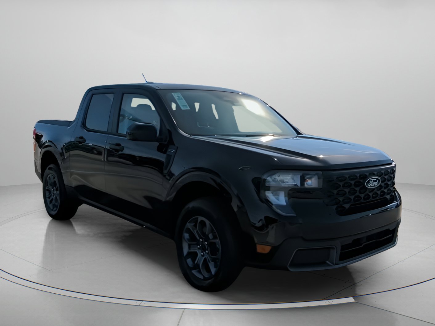 New 2026 Ford Maverick XLT w/ Equipment Group 301A AWD/4WD image 2
