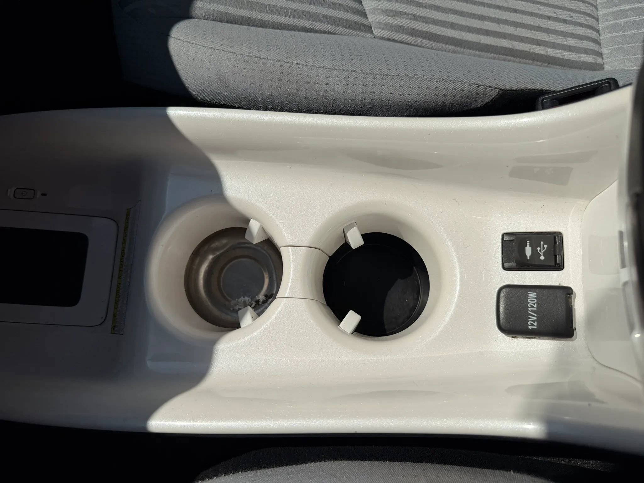 Used 2016 Toyota Prius Three w/ Advanced Technology Package FWD image 44