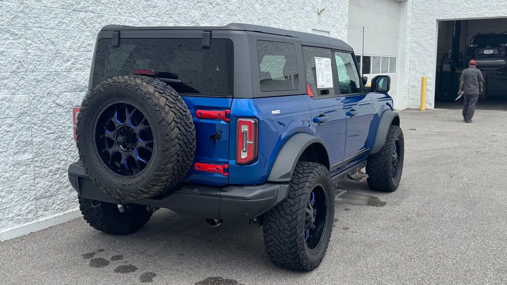 Used 2021 Ford Bronco First Edition AWD/4WD image 3
