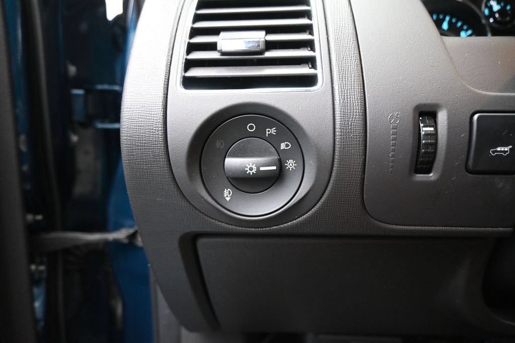 Used 2011 Ford Flex SEL FWD image 12