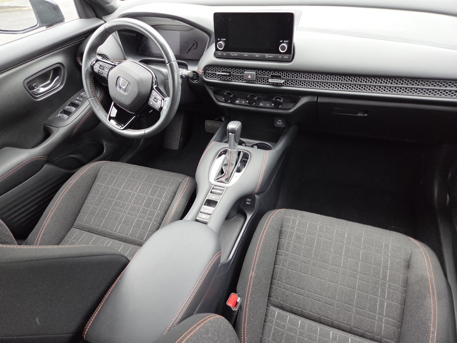 Certified 2024 Honda HR-V Sport image 25