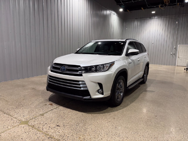 Used 2018 Toyota Highlander Limited Platinum AWD/4WD image 1