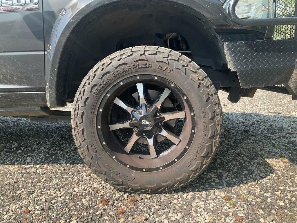 Used 2018 RAM 3500 Tradesman w/ Chrome Appearance Group image 10