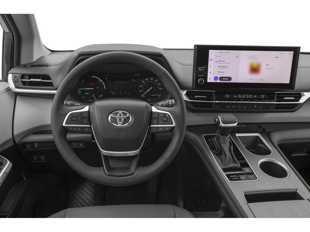 New 2026 Toyota Sienna XLE image 4