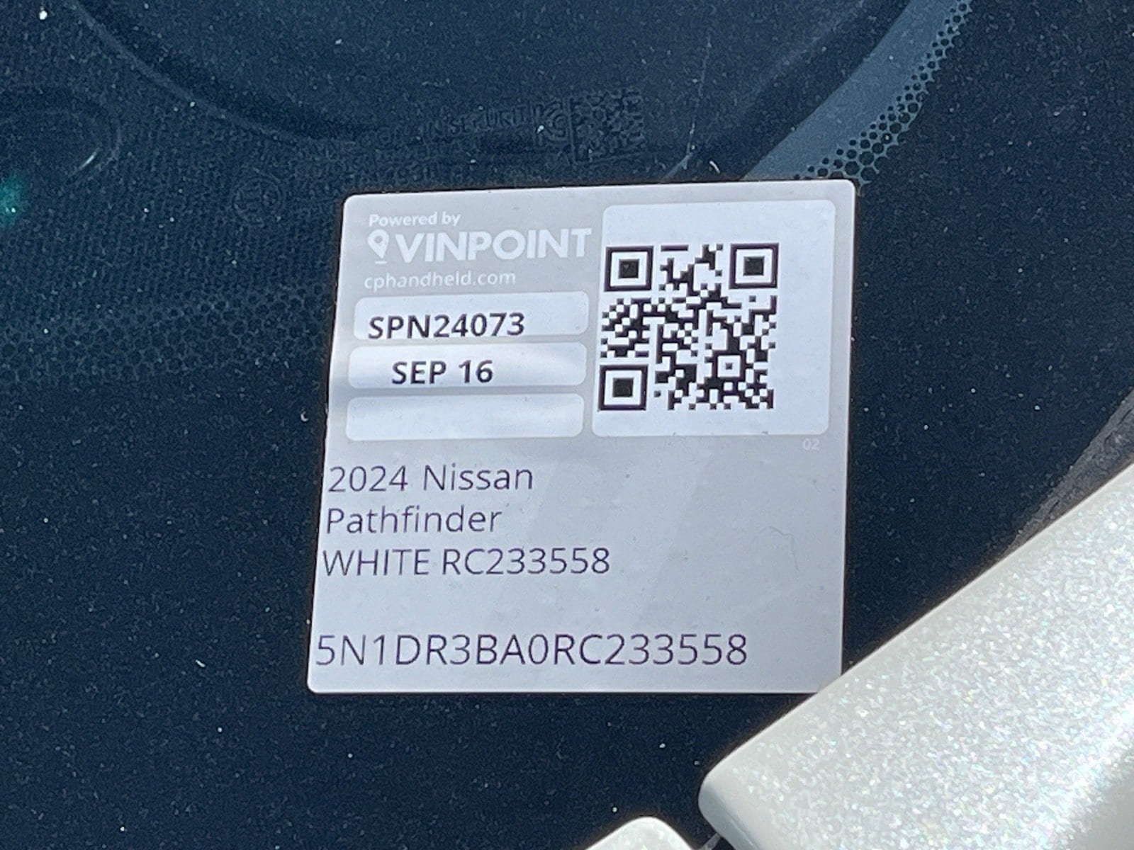 Used 2024 Nissan Pathfinder SV FWD image 32