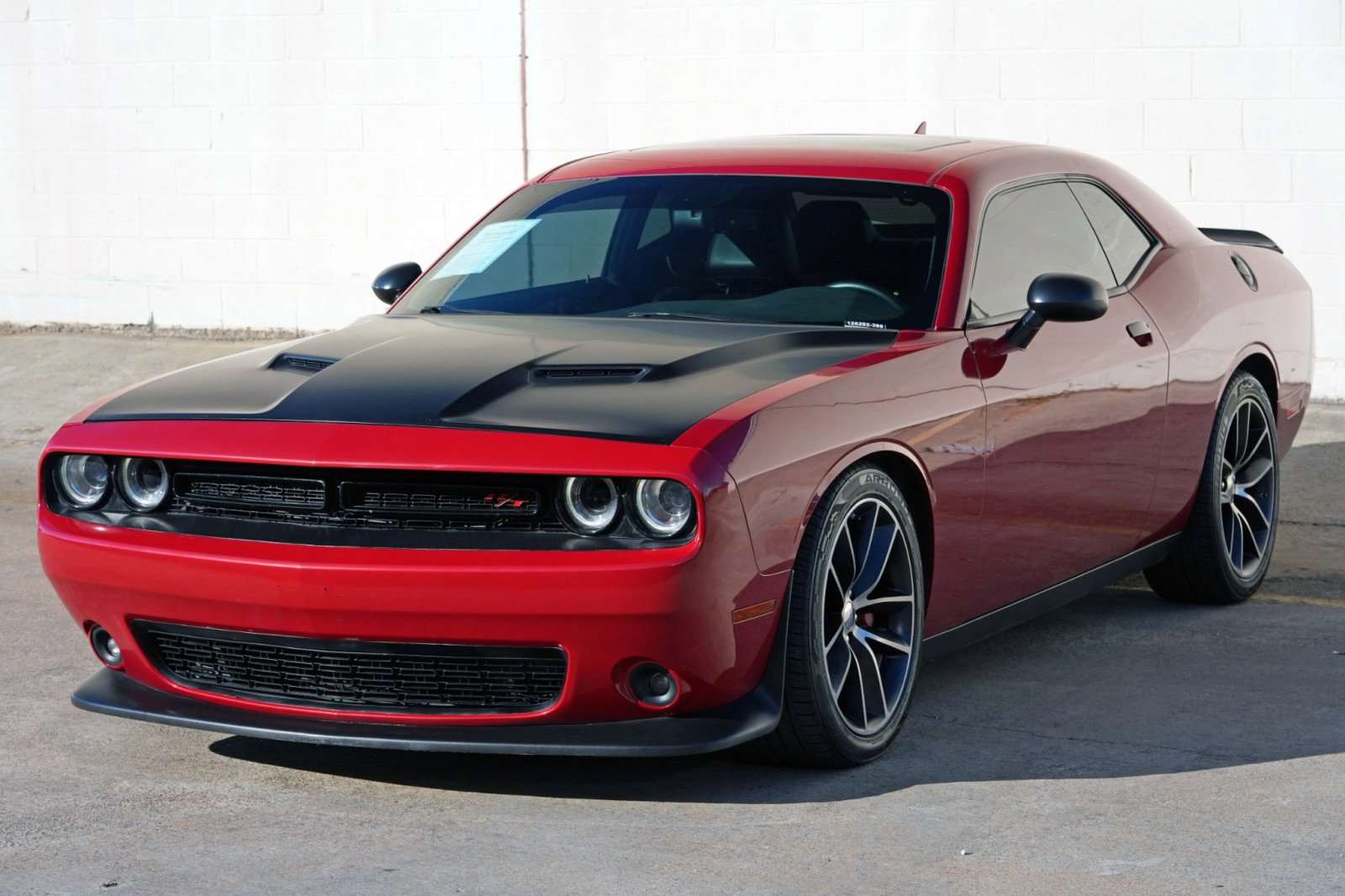 Used 2016 Dodge Challenger R/T Scat Pack w/ Leather Interior Group RWD image 42