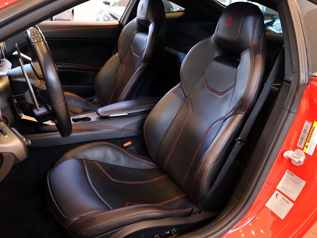 Certified 2014 Ferrari F12 Berlinetta RWD image 5