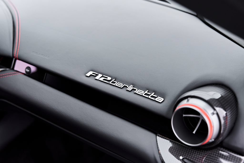 Used 2016 Ferrari F12 Berlinetta RWD image 61