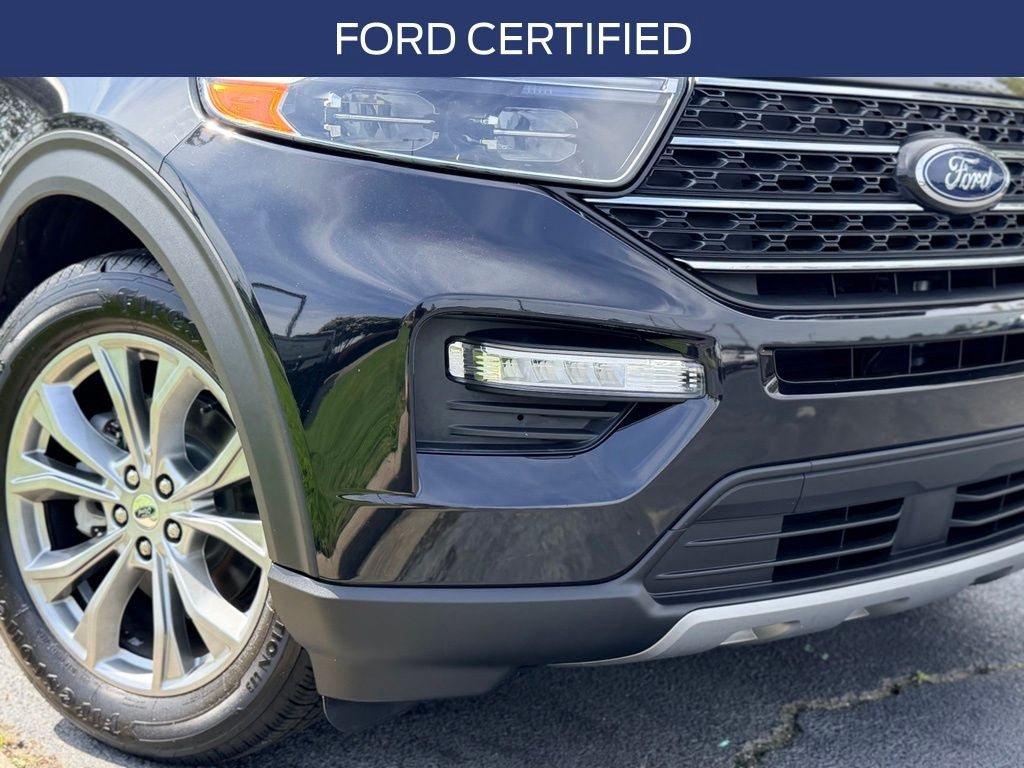 Certified 2022 Ford Explorer XLT w/ Equipment Group 202A RWD image 3