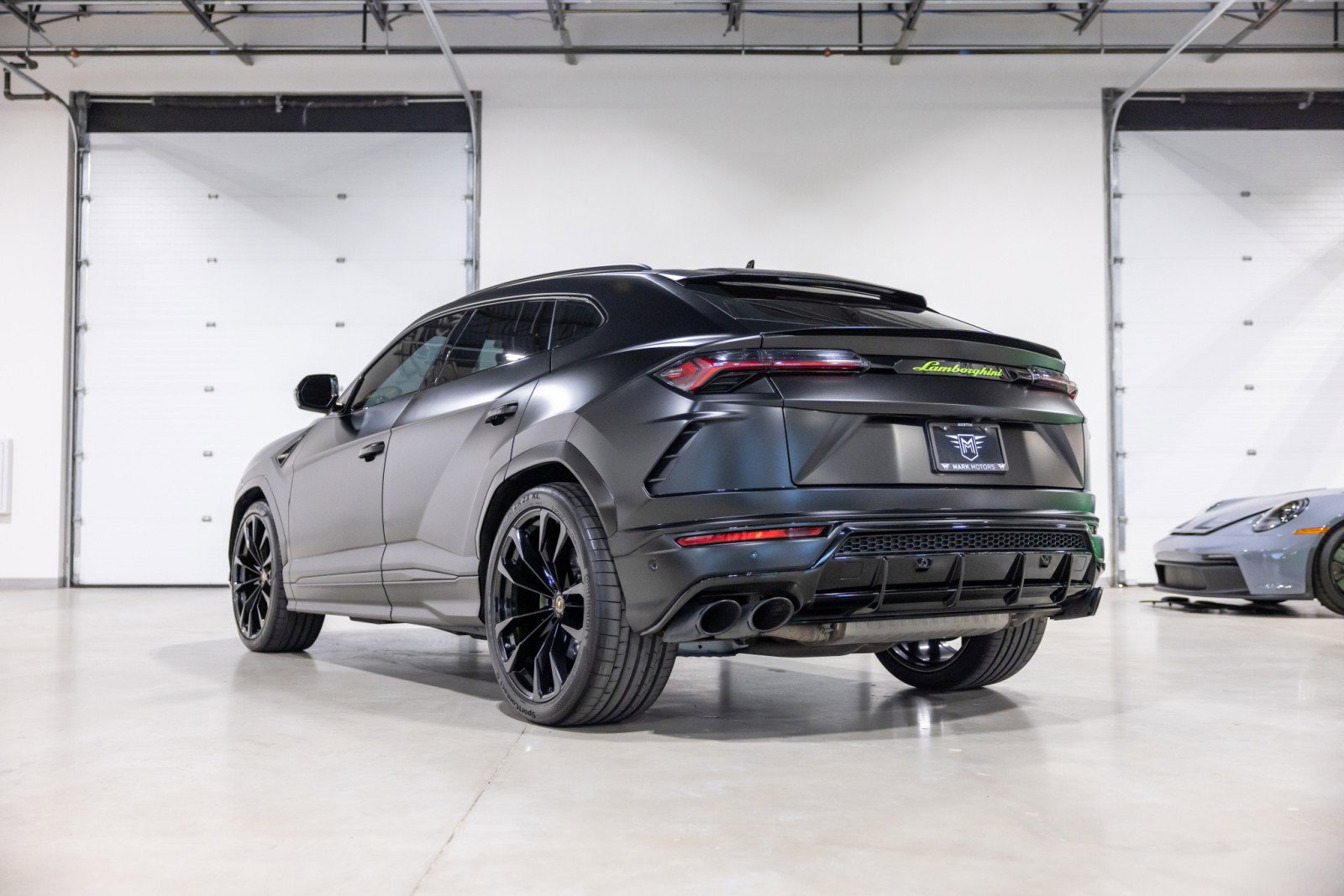 Used 2022 Lamborghini Urus image 6