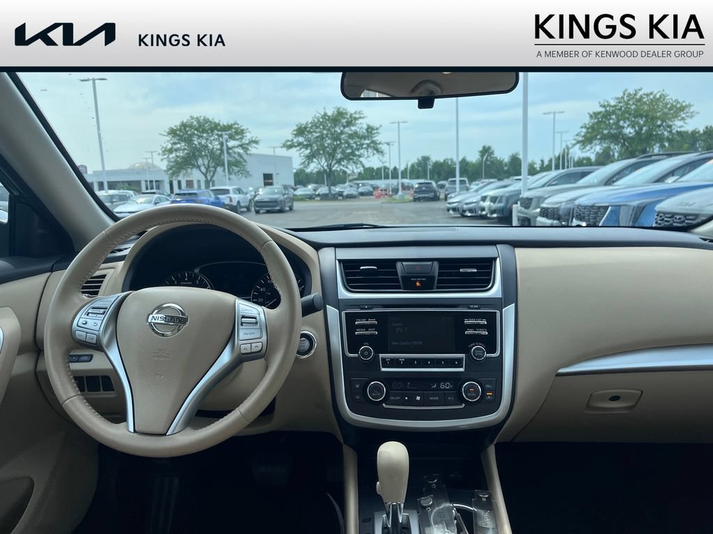 Used 2016 Nissan Altima 2.5 SV FWD image 17