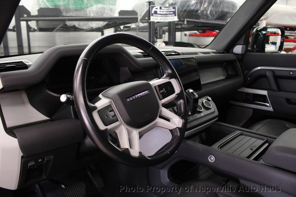 Used 2023 Land Rover Defender 130 SE AWD/4WD image 13