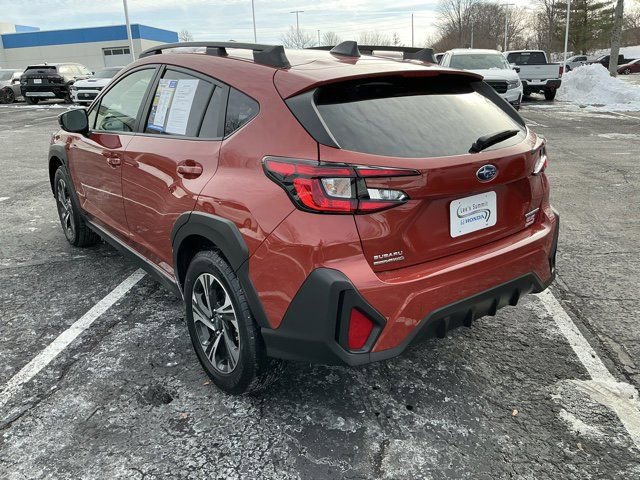 Used 2024 Subaru Crosstrek 2.0i Premium image 8