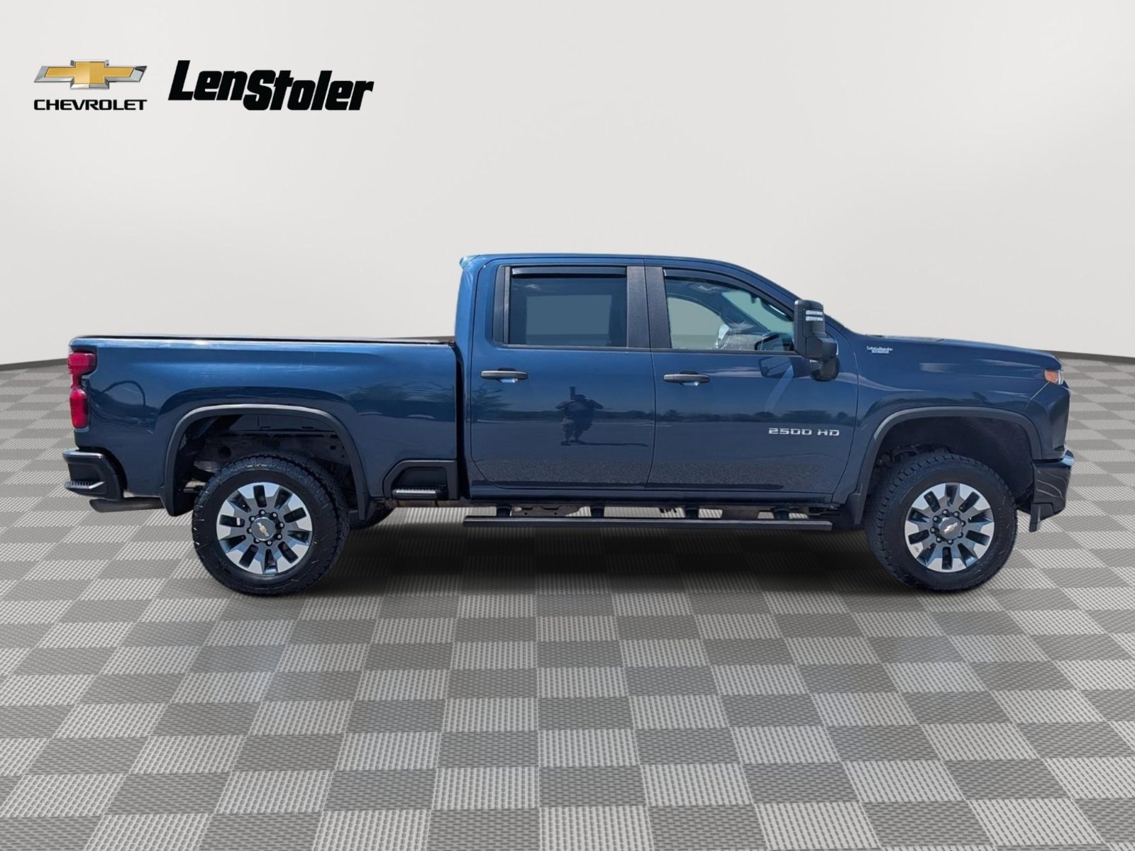 Used 2022 Chevrolet Silverado 2500 Custom w/ Custom Convenience Package AWD/4WD image 6