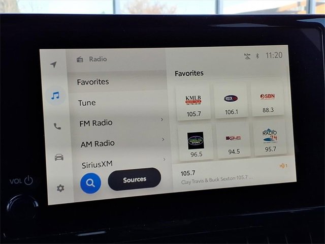 Used 2023 Toyota Corolla Cross SE image 9