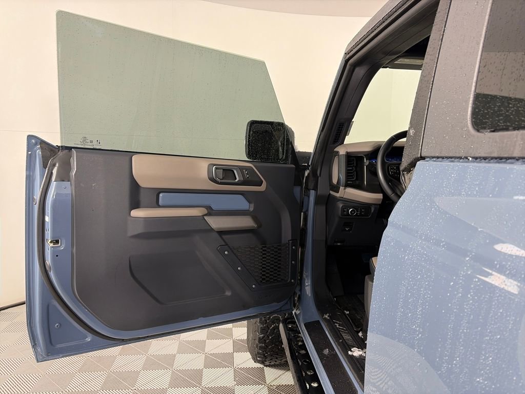 Used 2023 Ford Bronco Wildtrak image 10