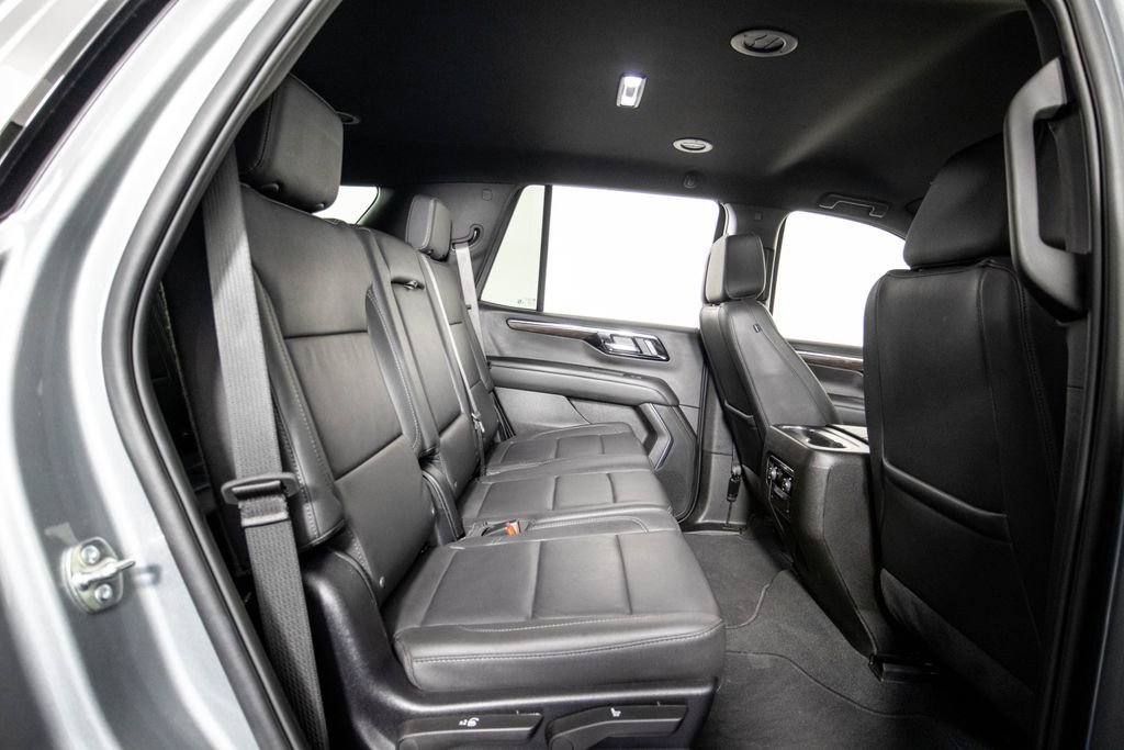 Used 2025 Chevrolet Tahoe LT AWD/4WD image 10