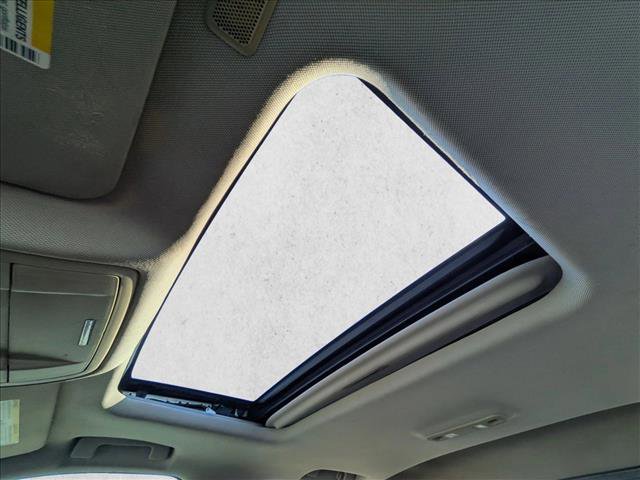 Used 2015 Chevrolet Silverado 1500 High Country w/ High Country Premium Package image 15