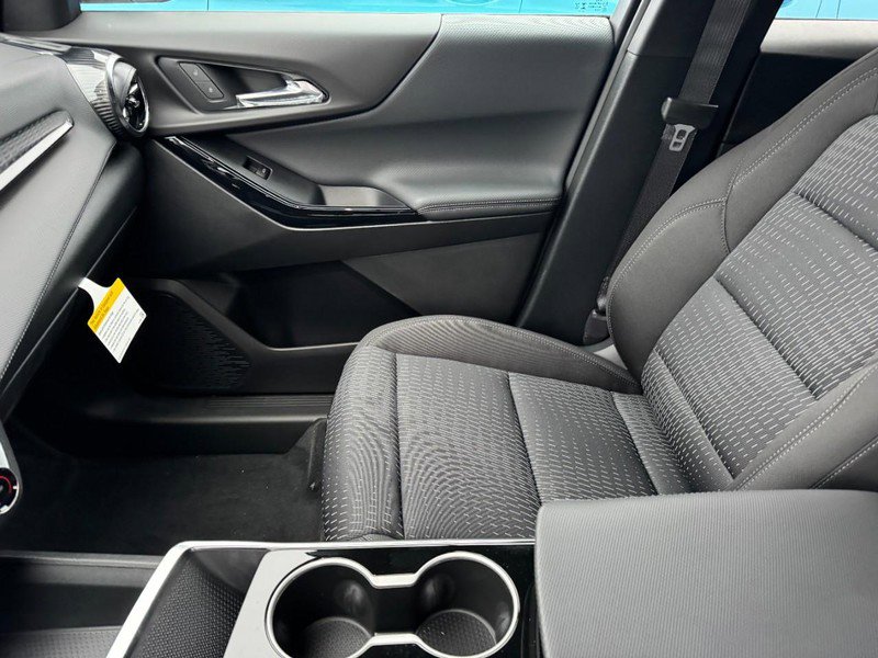 New 2026 Chevrolet Equinox LT w/ Safety and Technology Package image 6