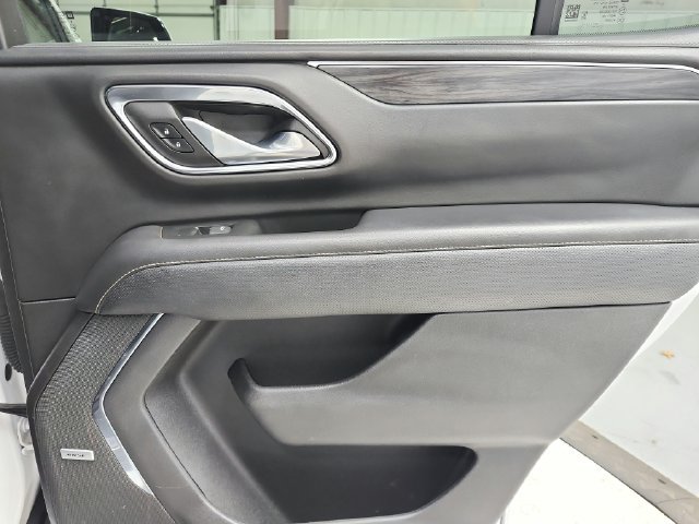 Used 2023 GMC Yukon SLT RWD image 45