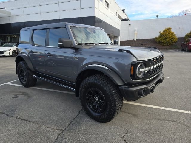 Used 2023 Ford Bronco Wildtrak image 7