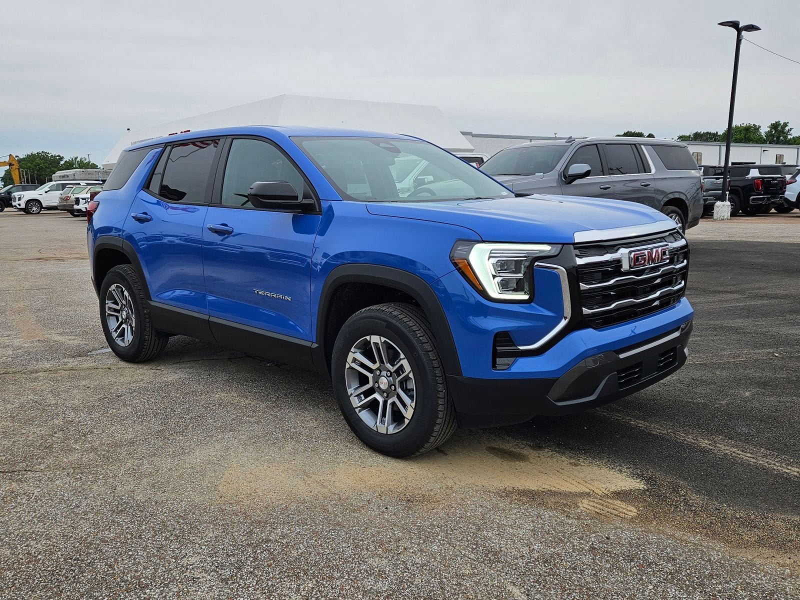 New 2026 GMC Terrain Elevation FWD image 8