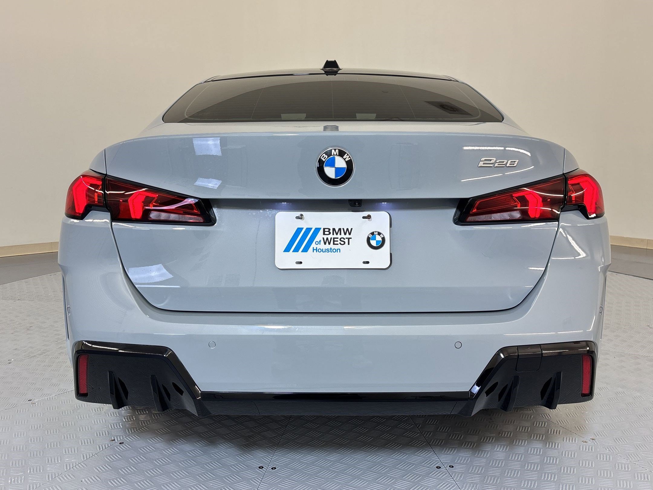 Used 2026 BMW 228i w/ Technology Package FWD image 10