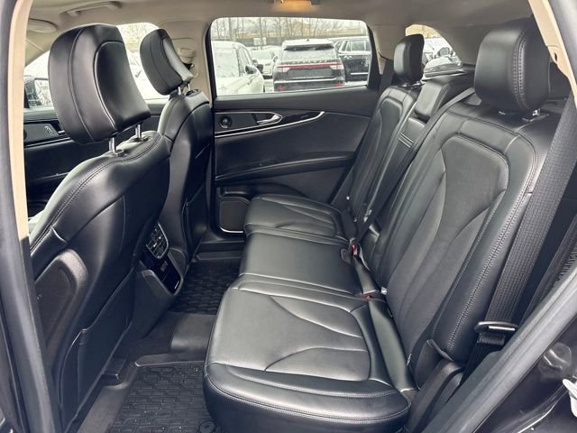 Certified 2022 Lincoln Nautilus Reserve w/ Luxury Package image 29