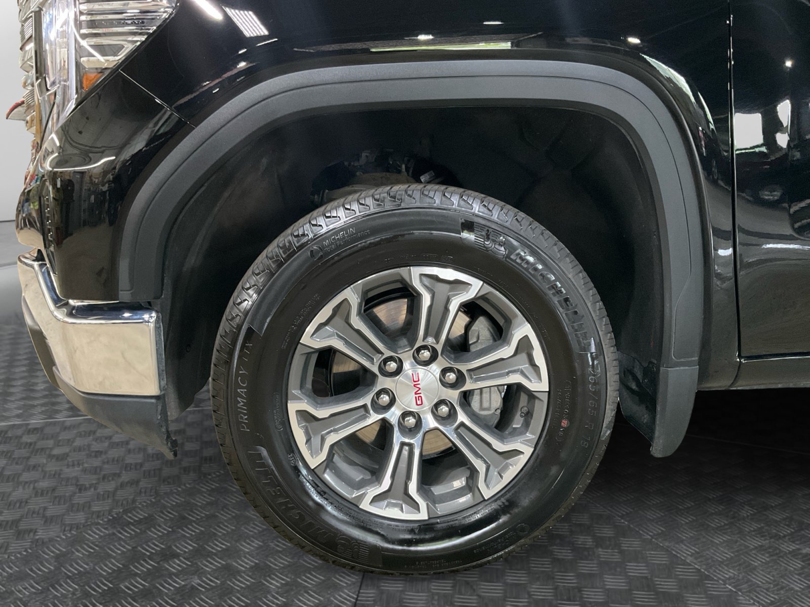 Used 2026 GMC Sierra 1500 SLT AWD/4WD image 16