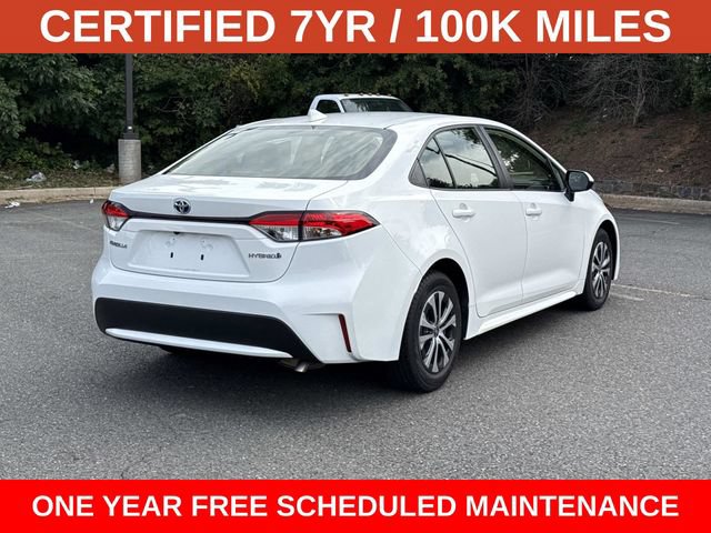 Used 2022 Toyota Corolla LE FWD image 2