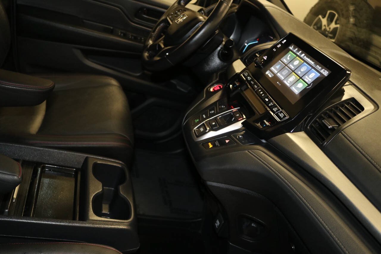 Used 2024 Honda Odyssey Sport image 54