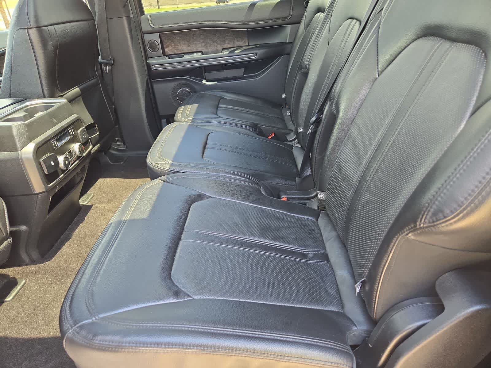 Used 2021 Ford Expedition Max Limited AWD/4WD image 19