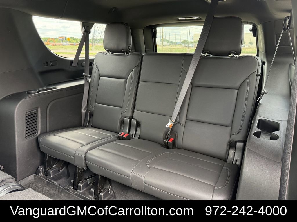 Used 2023 Chevrolet Suburban Z71 AWD/4WD image 35
