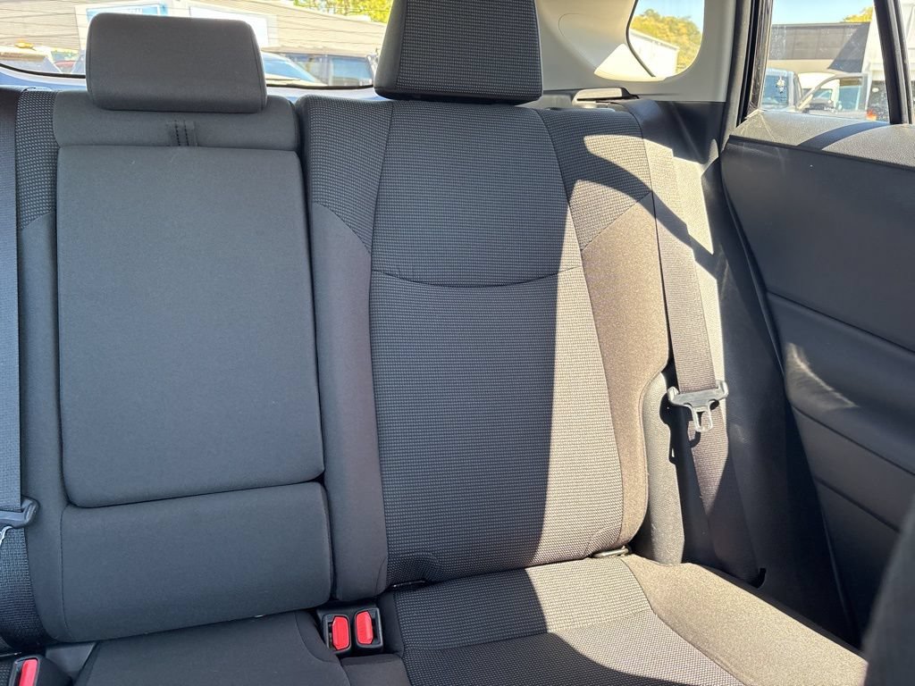 Used 2025 Toyota RAV4 LE AWD/4WD image 13